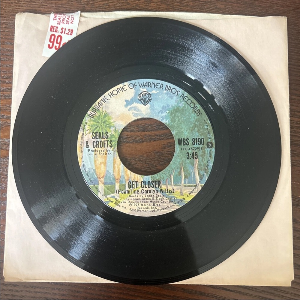 Seals & Crofts Vinyl Record 7”- “Get Closer” “Don’t Fail” Warner Bros